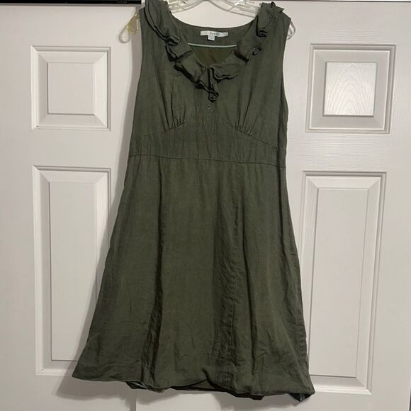 Boden Dresses & Skirts - BODEN Green Linen Dress